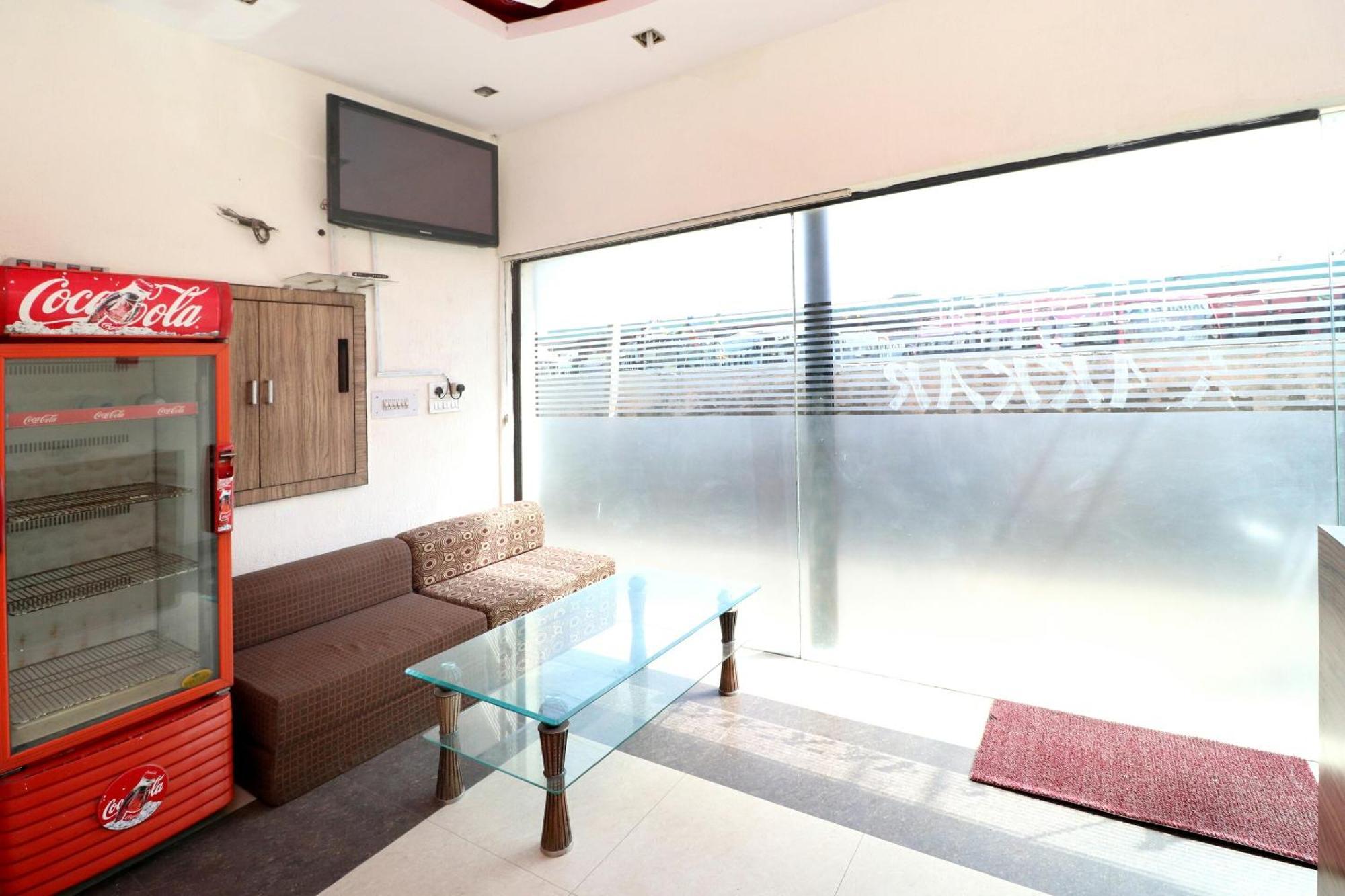 Oyo Hotel Kailash Regency Ludhijána Exteriér fotografie